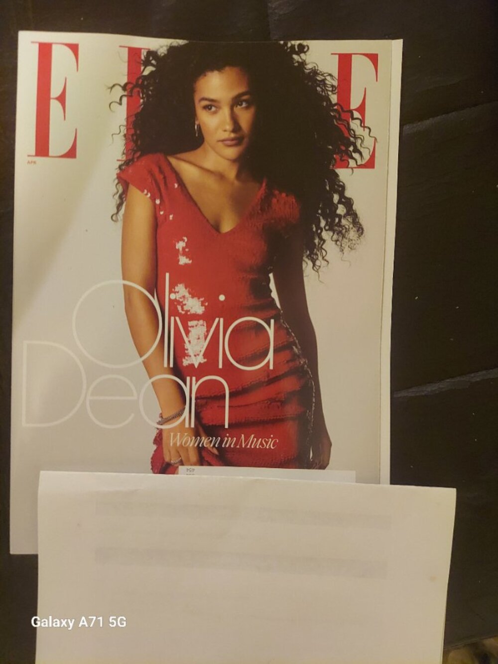 ELLE Magazine 2026 April Edition